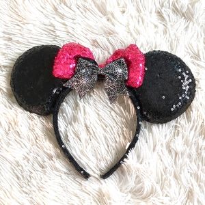Special Halloween Limited Edition Disney Mouse Ears NWOT
